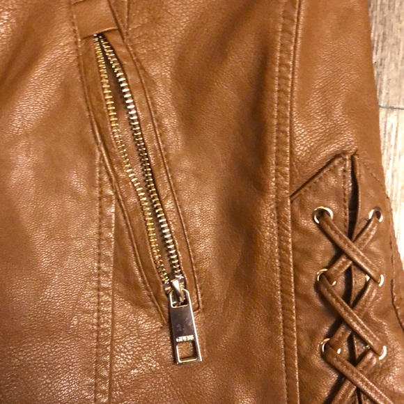 Jacket - Picture 5 of 6